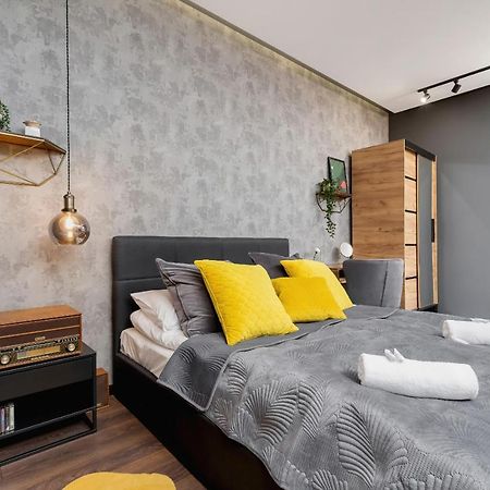 Old Town Studio Good Vibes By Noclegi Renters Krakow Ngoại thất bức ảnh